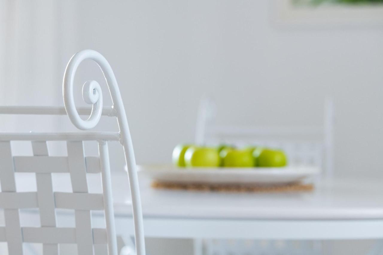 Love White Villa Ialysos  Exterior foto